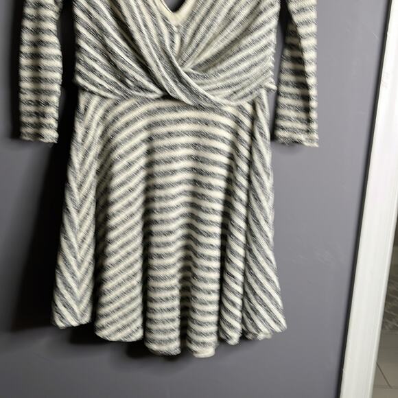 Free People Gray and White Striped Wrap Fit & Flare Dress Size XS - Picture 6 of 9